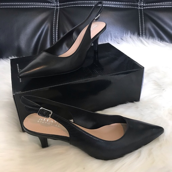 Women’s Step-N-Flex Pointed Toe Slingback Pump - Picture 3 of 5